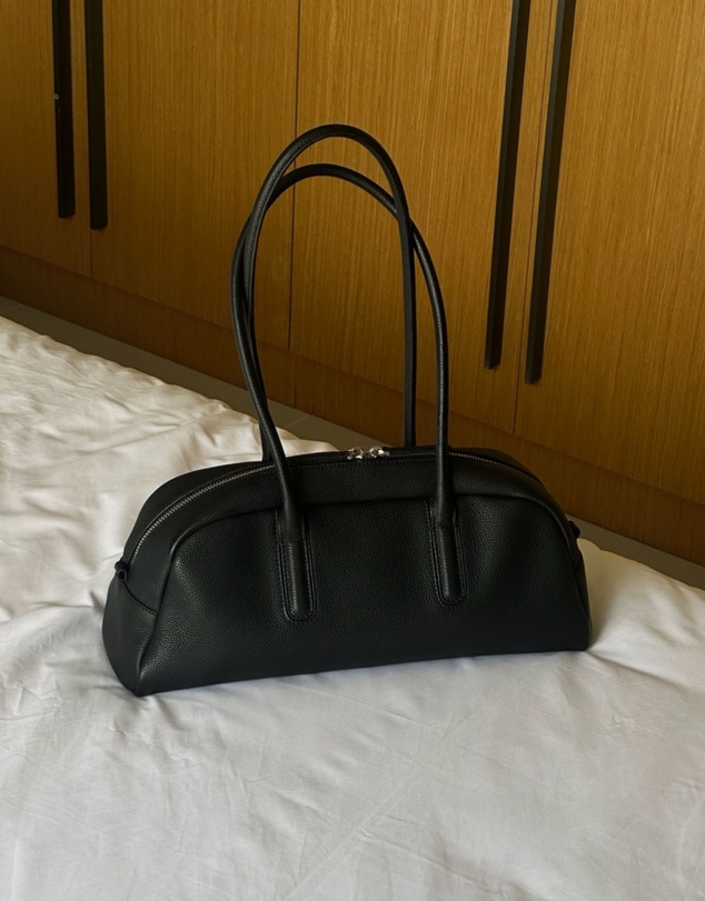 HOUSE OF SLANI - Mia Genuine Leather Shoulder Bag
