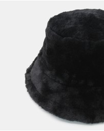 Morgan & Taylor - Carla Faux Fur Bucket Hat