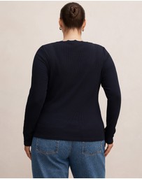 Forever New Curve - Rebecca Curve Scallop Long Sleeves Top