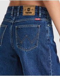 Wrangler - Mid Stevie Shorts