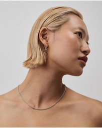 SAINT VALENTINE - Indi Mini Hoops - Silver - ICONIC EXCLUSIVE