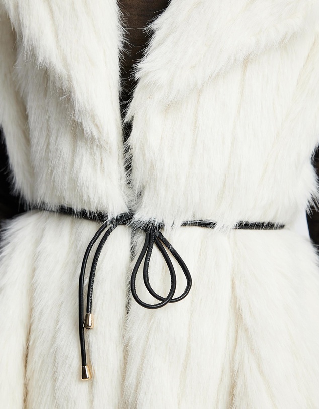 Honey and Beau - Farrah Faux Fur Vest