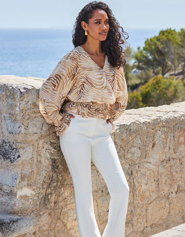 Sosandar - Shirred Sleeve Detail Blouse