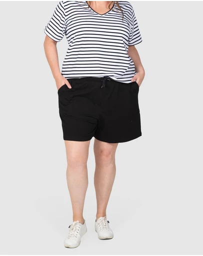 Love Your Wardrobe - Steph Knit Short