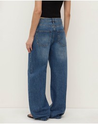 Assembly Label - Low Curve Mid Rise Jeans