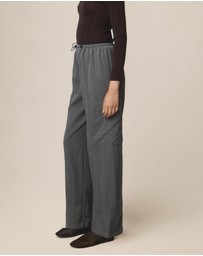 Marle - Gray Pants