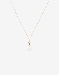 Michael Hill - Pendant with Cultured Freshwater Baroque Pearl in 10kt Yellow Gold