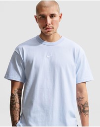 Nike - Sportswear Premium Essentials T-Shirt