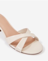 Wittner - Gracie Patent Leather Kitten Heel Mules