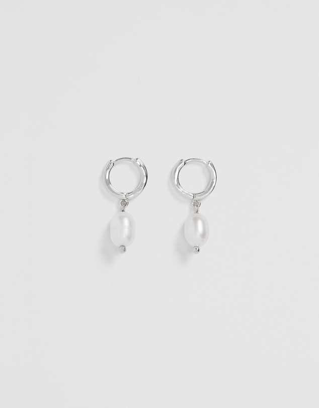 Country Road - Ava Mini Pearl Hoop Earring