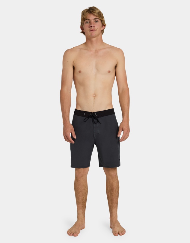 Quiksilver - Mens Surfsilk Street Trunk 18