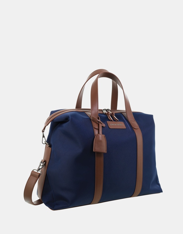 Pierre Cardin - Pierre Cardin Explorer Travel Set