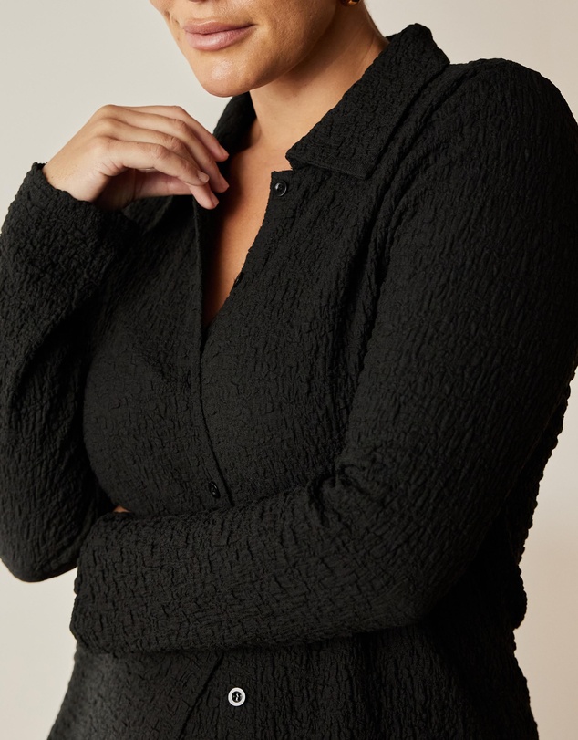 Atmos&Here Curvy - Sumi Textured Long Sleeve Top