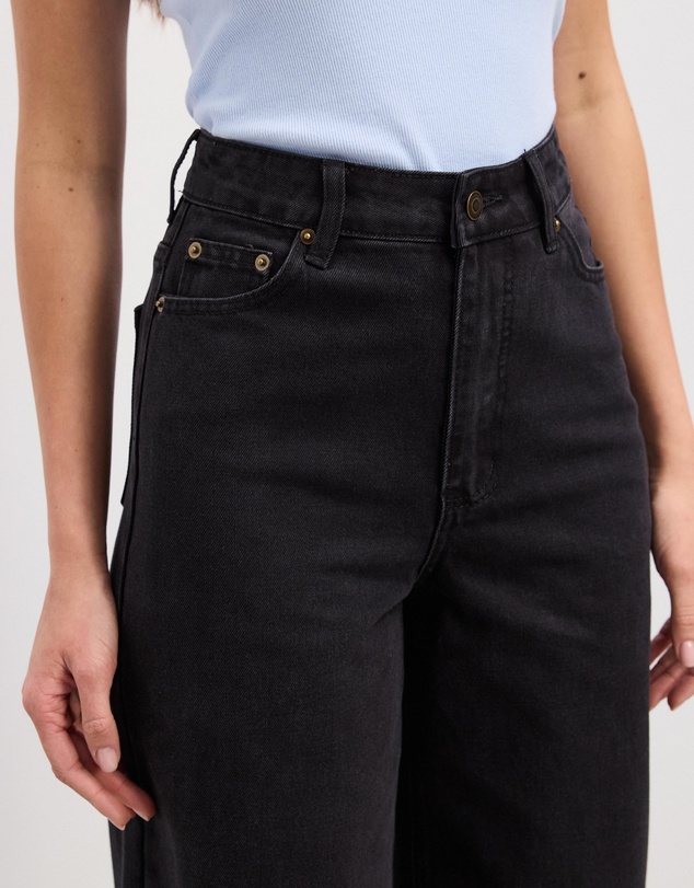 The Fated - Sarah Cropped Straight Wide Jeans