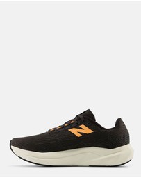New Balance - FuelCell Propel v5 (Standard Fit) - Men's