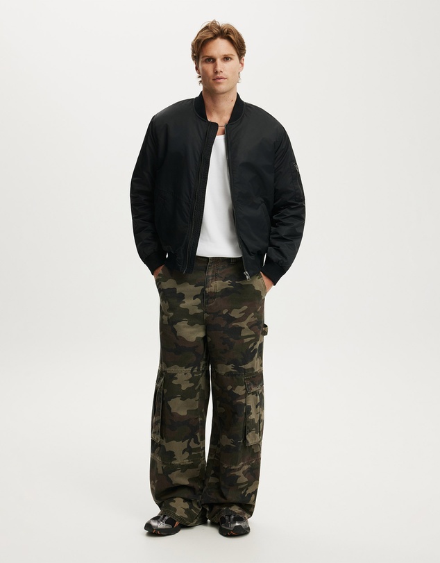 Cotton On - Classic Bomber Jacket