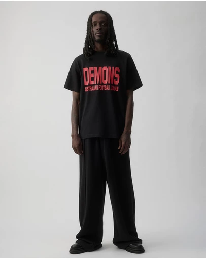 Strateas Carlucci x AFL - Melbourne Demons Club Tee