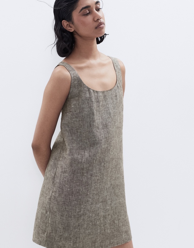 UNISON - Balconette Shift Dress