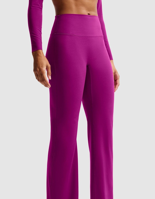 Nike - Nike Zenvy High-Waisted Flared Leggings