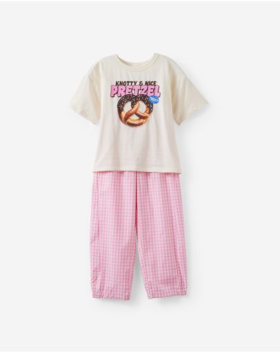 DARK VANILLASTRAWBERRY MILK GINGHAM