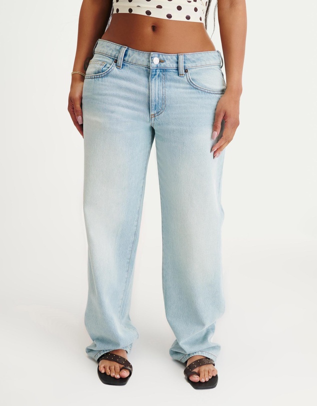 Cotton On - Curvy Low Rise Straight Jeans