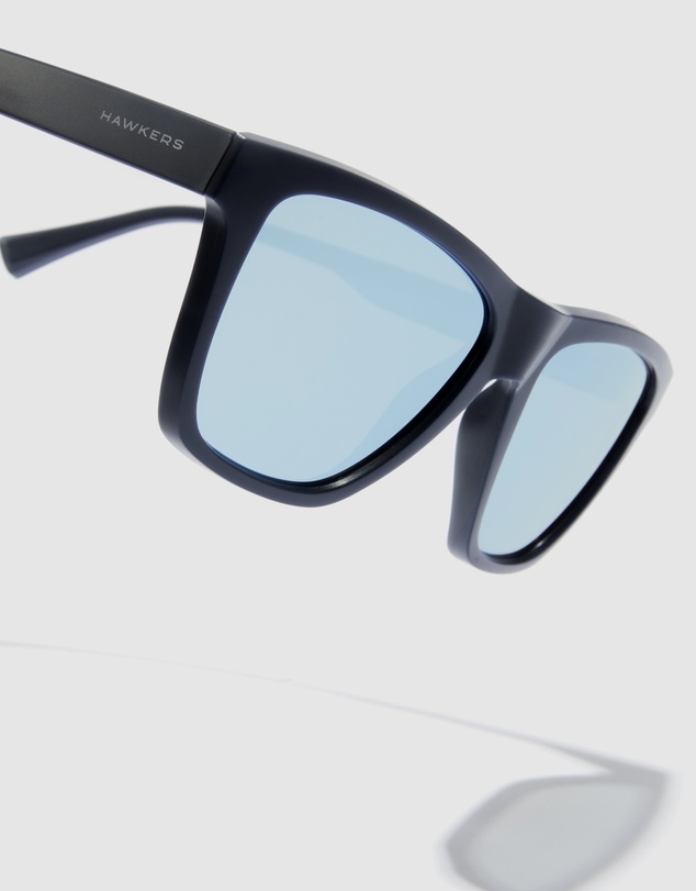 Hawkers Co - HAWKERS - Polarized Blue Blue One Ls Sunglasses for Men and Women UV400