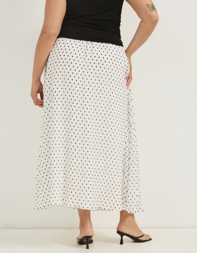 Atmos&Here Curvy - Plisse Maxi Skirt