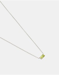 Kirstin Ash - Baguette Birthstone Necklace August Peridot