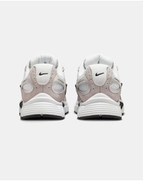 Nike - Nike V5 RNR - Men's