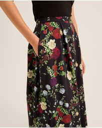 Review - Soiree Midi Skirt