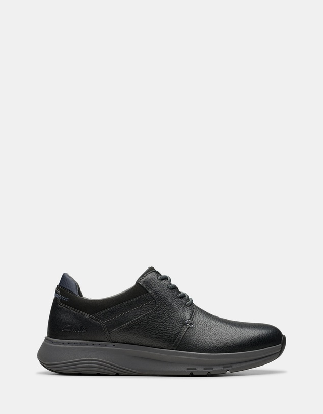 Clarks - Motion Trek PT Black