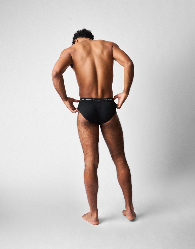 TEAMM8 - Ultra Swim Brief