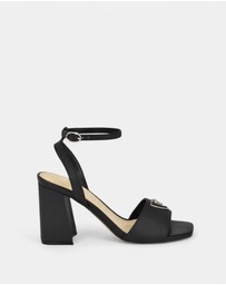 GUESS - Gelyae Block Heels
