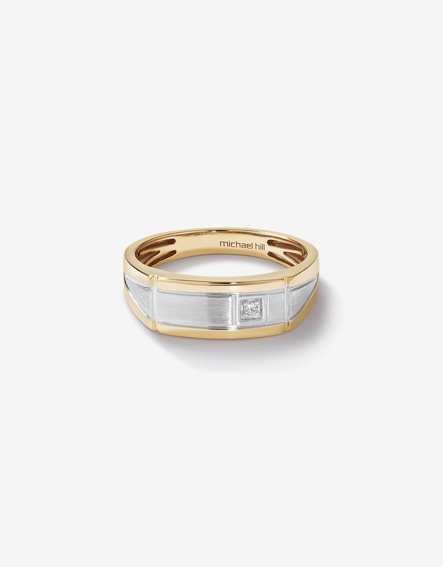 Michael Hill - Men's Ring with a Diamond in 10kt Yellow Gold