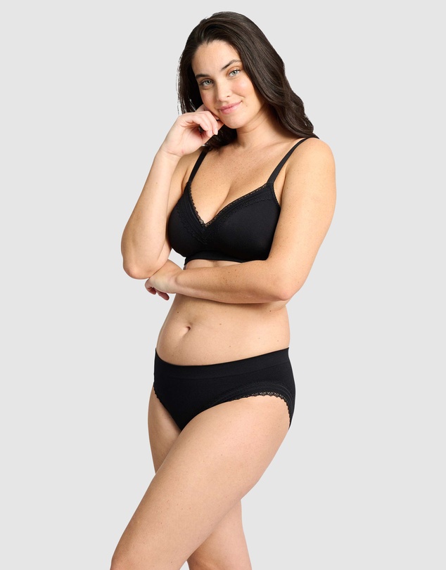 Sans Complexe - Agathe Comfortable Padded Wirefree Bra with Lace
