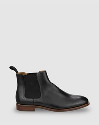 Florsheim - Rucci Chelsea Boot in Black