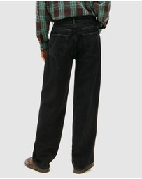 Tommy Jeans - Jaimie Relaxed Flag Straight Leg Jeans