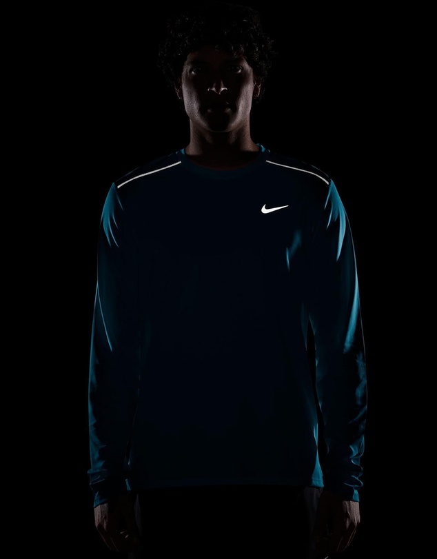 Nike - Nike Dri-FIT UV Miler Long Sleeve Top
