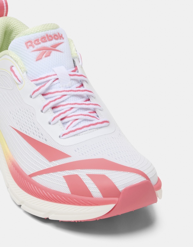 Reebok - Road Strider