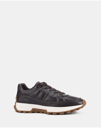Hush Puppies - Sneaky W