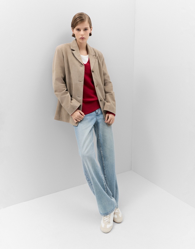 UNISON - Relaxed V Neck Knit