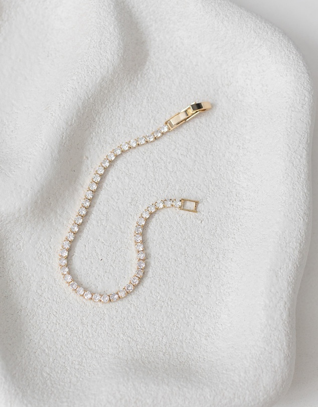 The White Collection - Abbie - Delicate Gold Tennis Bracelet