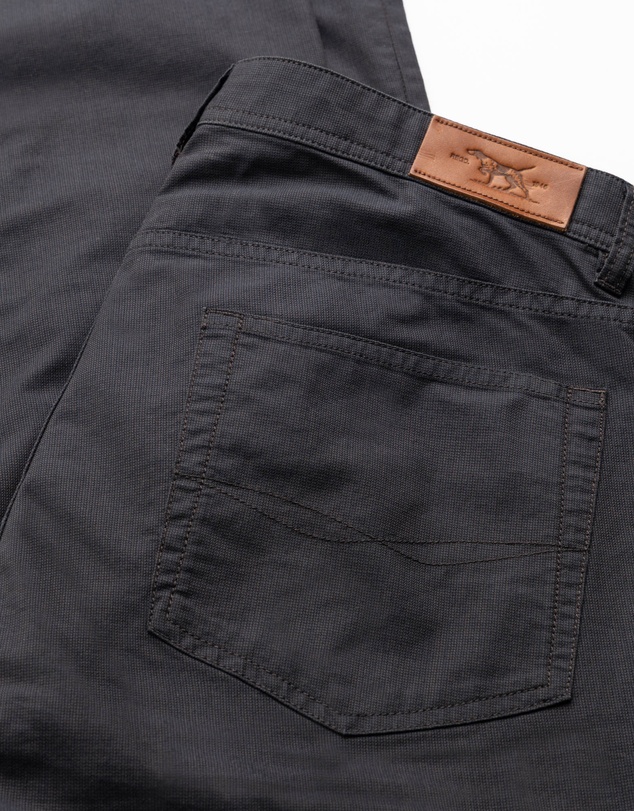 Rodd & Gunn - Gunn Straight Fit Jean Short Leg
