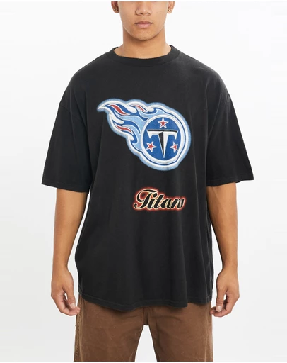 Vintage by The Real Deal - Pre Loved - Vintage NFL Tennessee Titans Tee