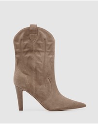 Nine West - Alama