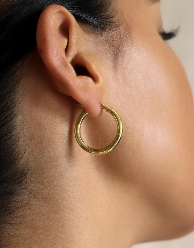 SAINT VALENTINE - Classic Hoops Medium - Gold