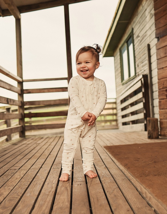 Kynd Baby - Essential Onesie in Country Pristine