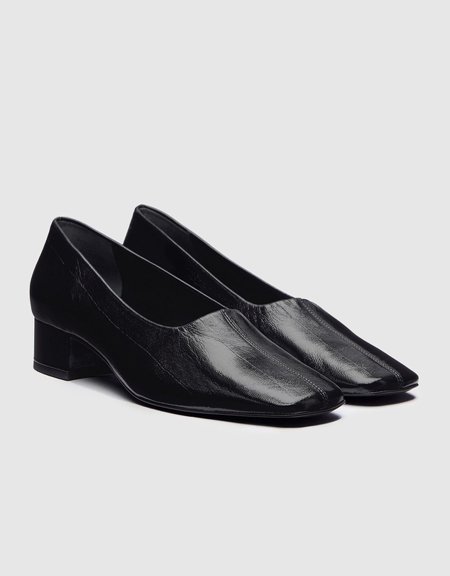 Reformation - Inez Pumps