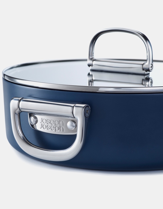 Joseph Joseph - Space Non-stick Shallow Casserole Pan with Folding Handles and Lid - 28 cm