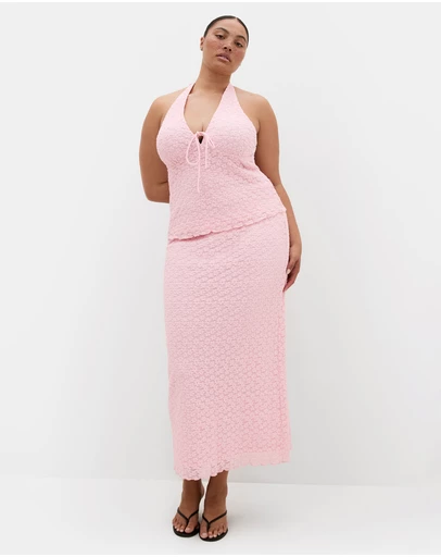 City Chic - Plus size Shiloh Lace Halter Top - heavenly pink
